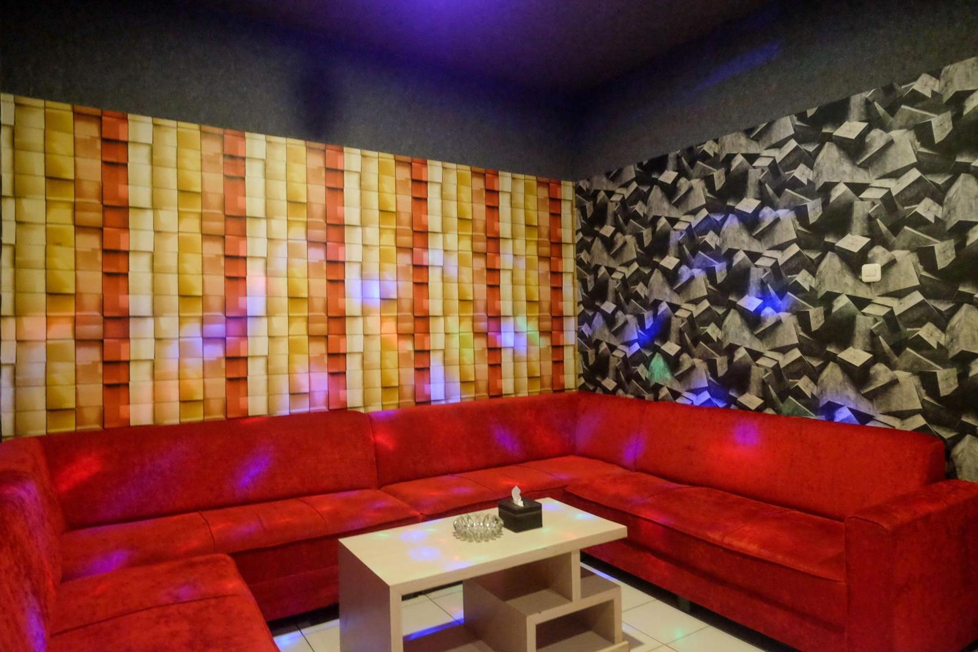 Urbanview Hotel Dedy Jaya Brebes المظهر الخارجي الصورة